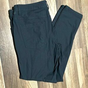 Lululemon ABC pant